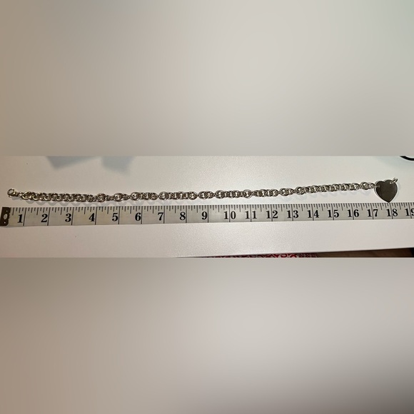 Tiffany & Co. Silver Heart Tag Chain Necklace, Authentic - Picture 5 of 6